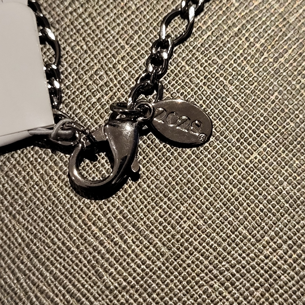 1928 PEWTER HEART PAWS AND BONES NECKLACE 28 IN. - Picture 6 of 10